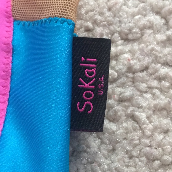 SoKali Custom Leo- never worn! - Picture 4 of 7